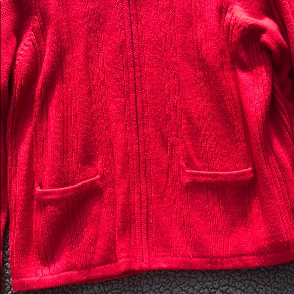 Cardigan - Picture 2 of 4